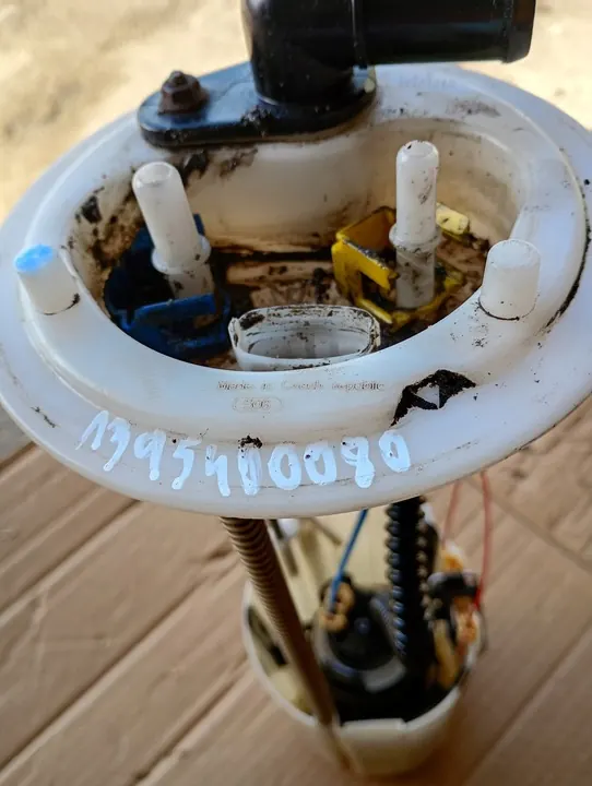 Polttoainepumppu Fiat Ducato III Lift 2.3JTD OEM 1395400080 image 5