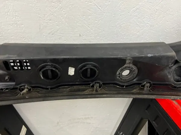 BMW 5 F10 F11 Kunststoff Scheibenwischerblech OEM 7203124 7216977 image 7