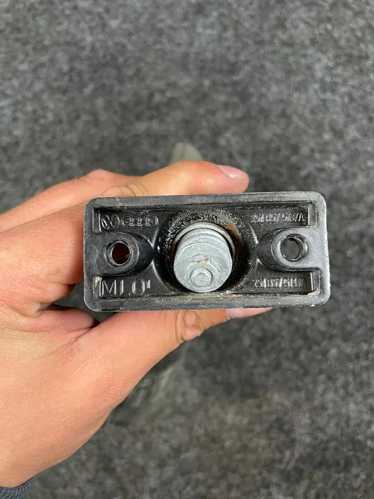 VW Transporter T2 T3 Vasemman Manuaalinen Peili 251857513A image 4