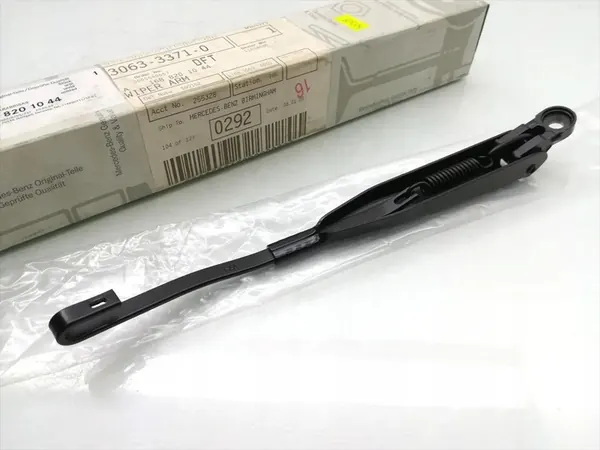 Mercedes-Benz A-Klasse Achterruitenwisserarm 2000 Hatchback image 4