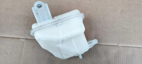 Uitzettank Toyota CHR 1.8 2020 OEM-onderdeel image 5
