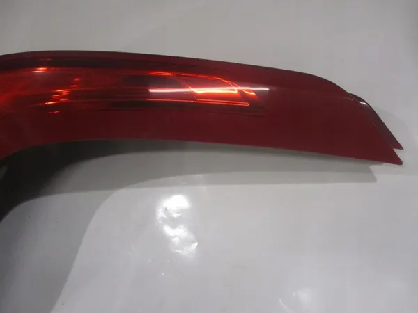 Volvo XC60 2011 Luz Trasera Derecha image 3