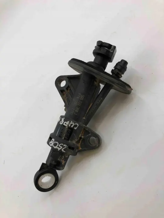 Kytkyn sylinteri OEM 5Q0927810 Cupra 1.4L bensiini image 2