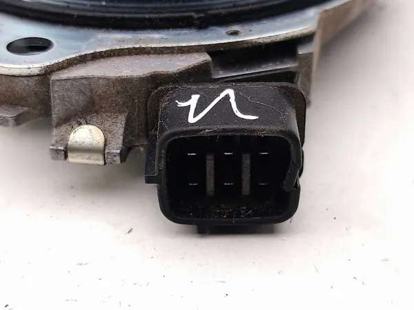Mazda CX-30 2023 Nockenwellenverstellsolenoid HE01124Z0 image 5