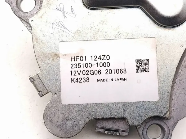 Mazda CX-30 2023 Nockenwellenverstellsolenoid HE01124Z0 image 7
