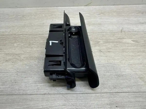 Asbak Porsche Cayenne OEM 95855531700 - Gebruikt image 7
