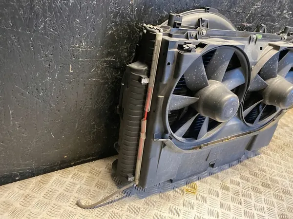 Mercedes-Benz S-Klasse Coupé Koelventilator image 5