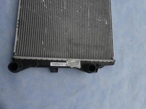 Radiador de agua VW Beetle Cabrio image 4