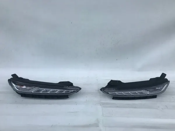Phare droit DRL LED Hyundai Kona OEM 92208-J9000 image 2