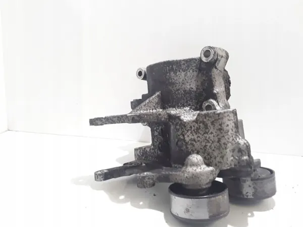 Support de pompe de direction Hyundai Santa Fe OEM RTX35049 image 3
