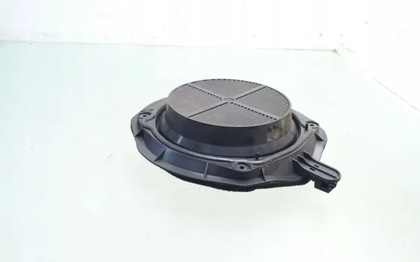 Subwoofer OEM 386221 para Audi A4 Cabrio 2007 image 2