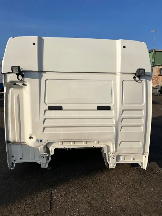 MAN TGX/TGA/TGS Cabine Bekleding Links/Rechts OEM 4766546457745375446443 image 7