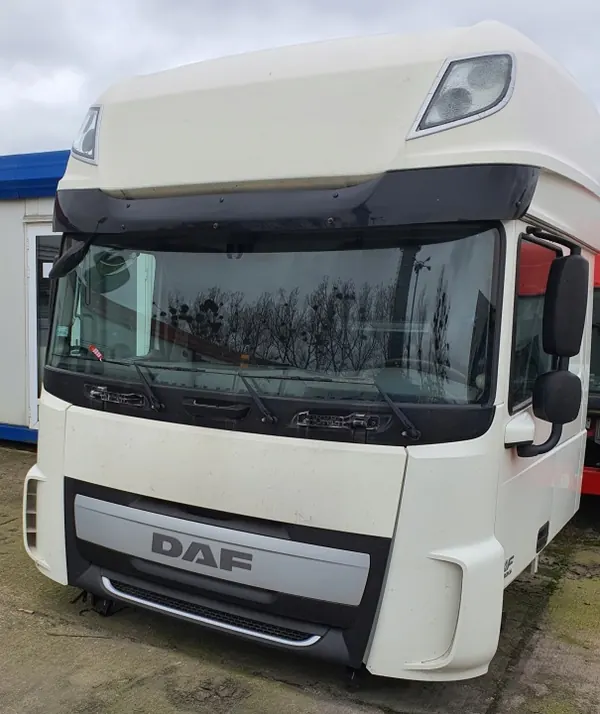 Cabina DAF XF 106 Euro 6 OEM 2015981U/3 - Usado image 2