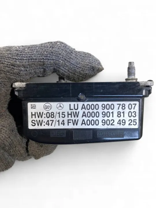 Mercedes-Benz Geschwindigkeitssensor OEM A0009007807 image 5