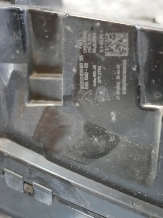 Peugeot 308 III Oikea Halogeeni DRL LED OEM 9835389580 image 4