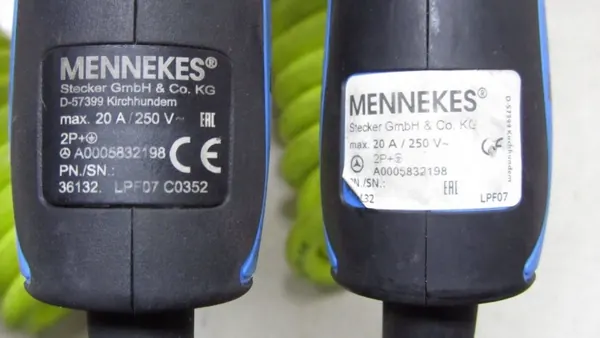 Câble de charge électrique Mercedes W205 OEM A0005832198 image 7