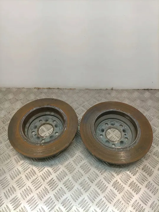 Gebruikte linker achter remschijf OEM A2304230712 image 4