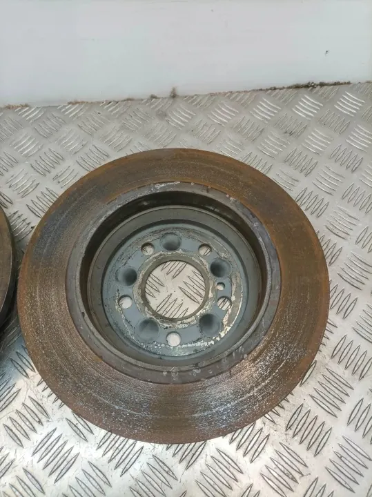 Gebruikte linker achter remschijf OEM A2304230712 image 6