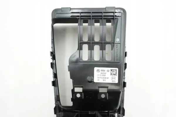 Painel de Câmbio Skoda Octavia MK4 5E4713203BK image 6