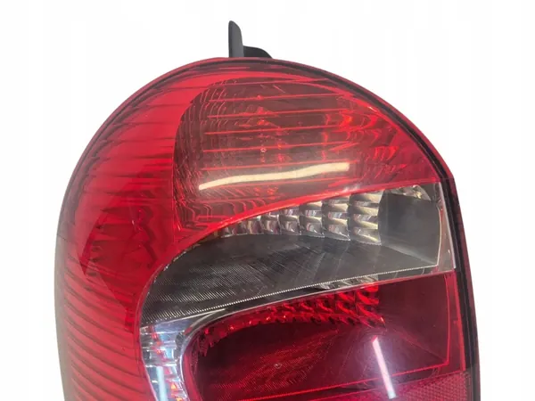 Luz trasera izquierda Renault Modus 8200658411R image 5