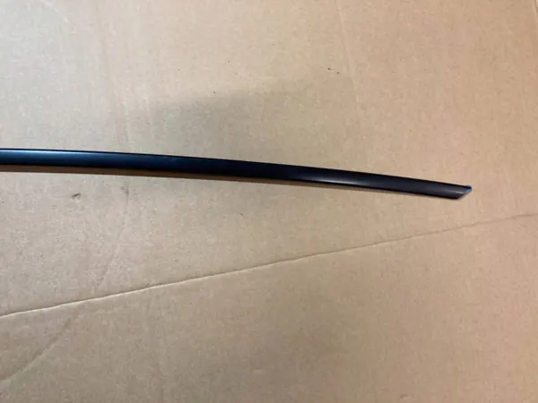 Skoda Superb III Deurlijst Rechts Voor OEM 3V0837644L image 3