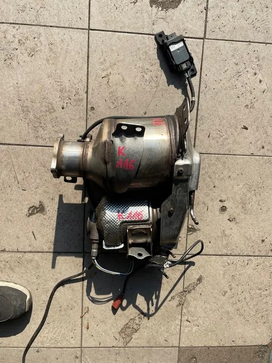 AUDI A4 A5 A6 2.0 TDI CATALYSEUR DPF 04L131670S image 2