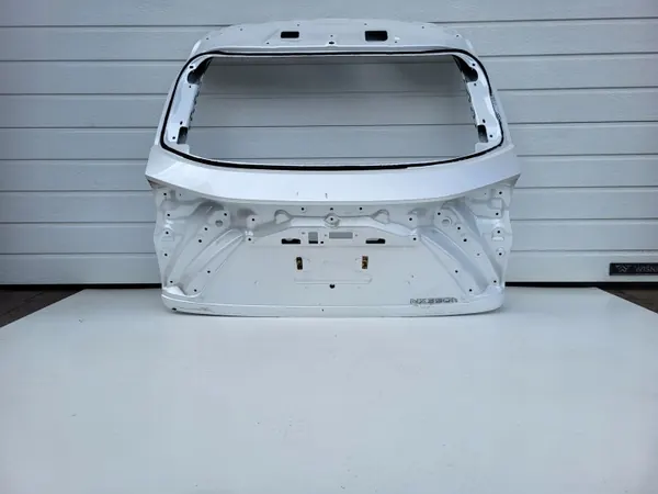 LEXUS NH350H Baklucka - Begagnad OEM-Del image 4