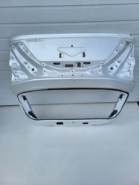 LEXUS NH350H Baklucka - Begagnad OEM-Del image 5