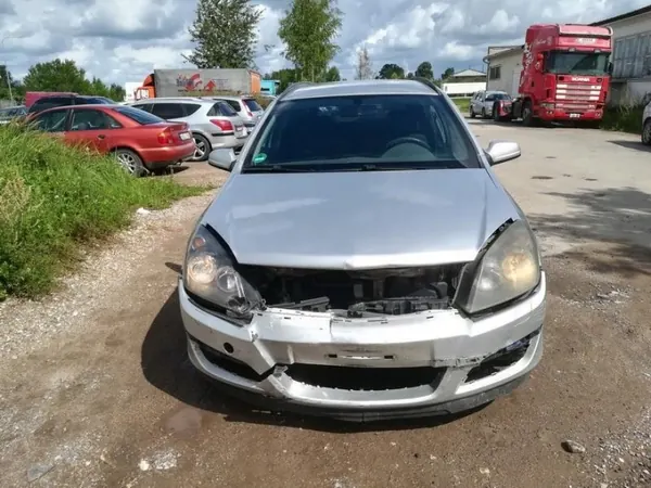 Pompe à huile OEM 37018201 pour Opel Astra 1.9L 2006 image 5