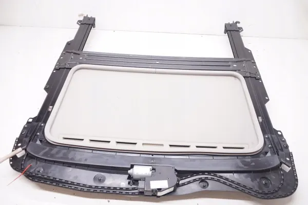 Toit Ouvrant Électrique Complet OEM 4N51-F53508AD image 7