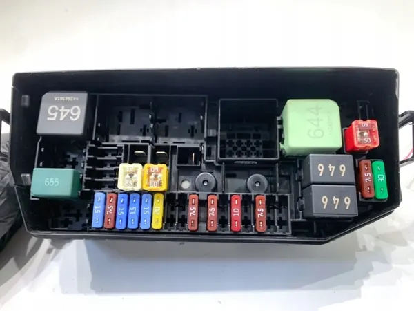 Zekeringkast SKODA KAMIQ 2Q0927165A OEM image 4