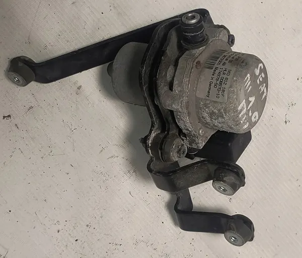 Audi Seat Skoda VW Rembekrachtiger 1K0612181F image 2