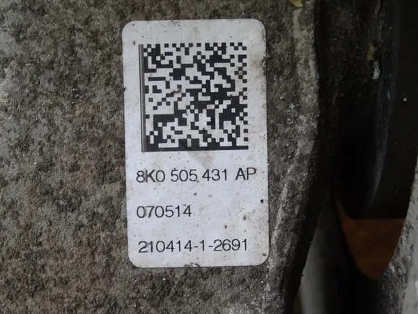 AUDI A4 B8 8K Braccio di Controllo Ammortizzatore Posteriore Sinistro OEM image 5