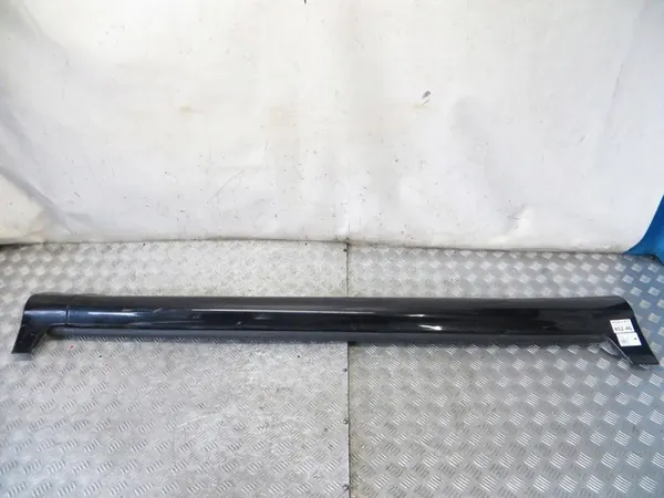 VOLVO XC60 Moldura Lateral Direita 452-13 image 1