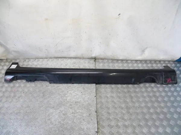 VOLVO XC60 Moldura Lateral Direita 452-13 image 5