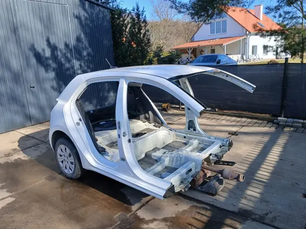 Dakpilaar + zonnedak KIA RIO 4 IV OEM 2017-2023 image 2