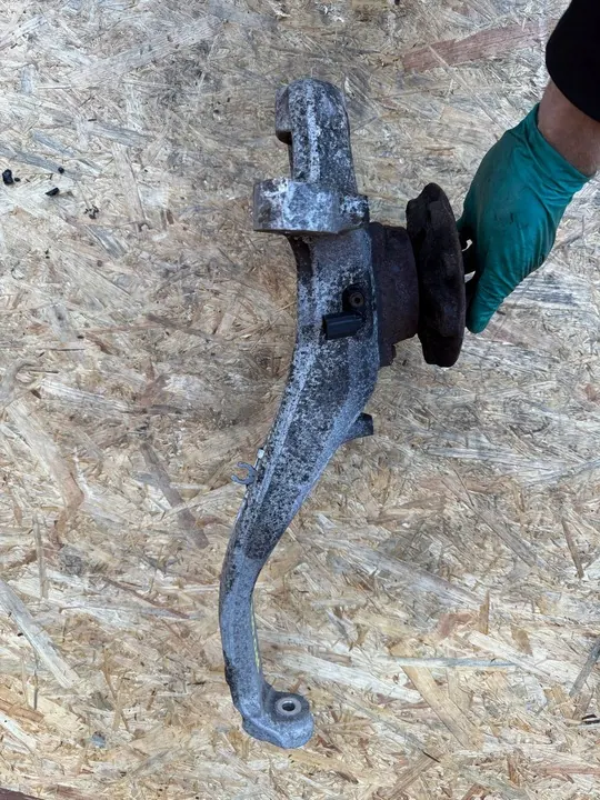 Snodo di sterzo anteriore sinistro Audi Q7 II Touareg Cayenne image 4