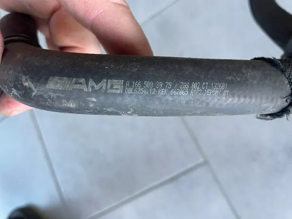 Vattenpump med Slangset Mercedes W166 X166 W292 image 3