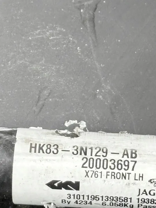 Land Rover OE HK83-3N129-AB Half Shaft image 2