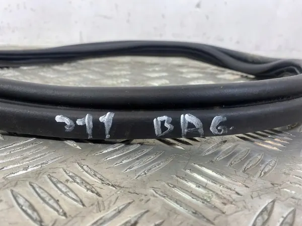 Joint de hayon Jeep Compass 2019 FOB31871 image 2