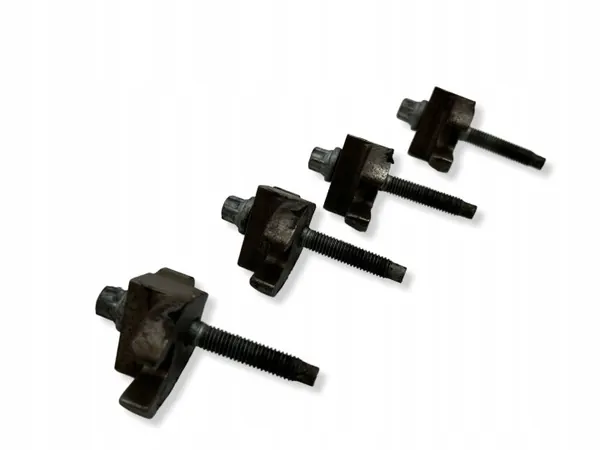 Soporte inyector Peugeot usado OEM NA 308 SW image 4