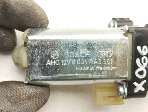 Elektrischer Sitzmotor OEM 6004RA3351 für Chrysler image 4