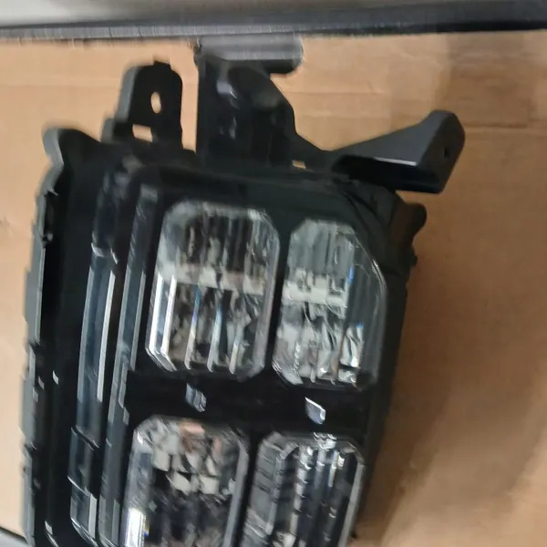 Mitsubishi ASX linke LED-Scheinwerfer OEM 8315A-5a083 image 3