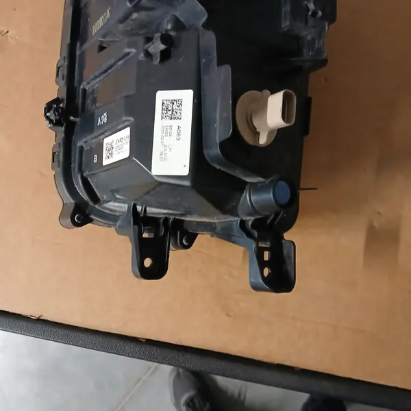 Mitsubishi ASX linke LED-Scheinwerfer OEM 8315A-5a083 image 4