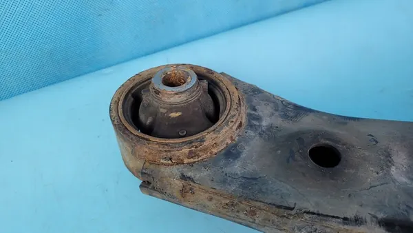 KIA SORENTO IV 1.6 T-GDI Braccio di Controllo Inferiore Destro image 10