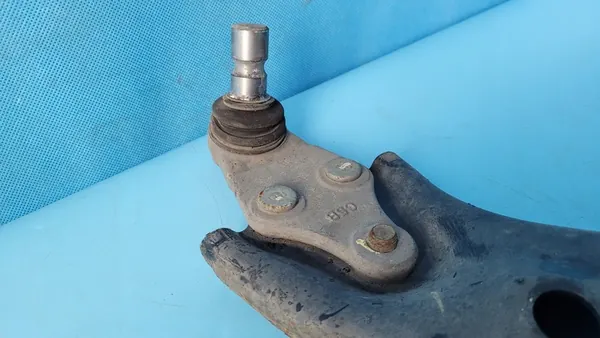 KIA SORENTO IV 1.6 T-GDI Braccio di Controllo Inferiore Destro image 5