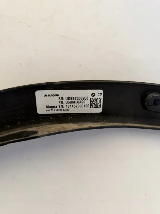 BMW X1 U11 Pare-boue avant droit OEM 9883562 image 6