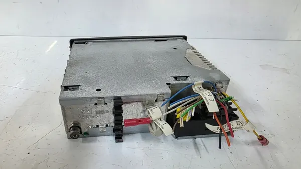 Radio CD Renault OEM 8200466670 para Espace IV Lift image 5