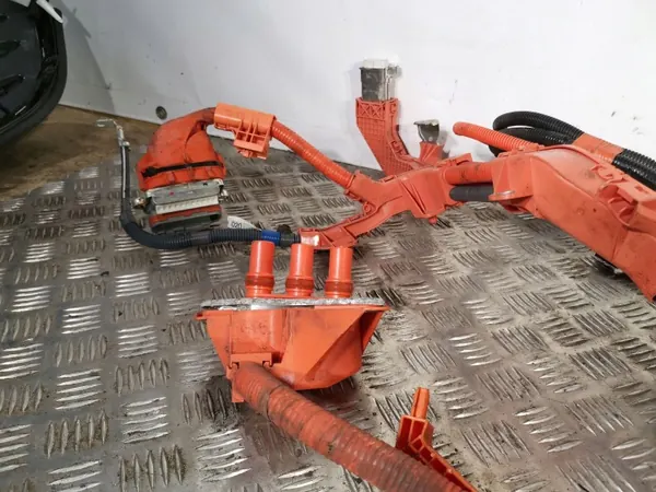 Lexus NX Pluspol OEM FBZ8452 - Begagnad image 6
