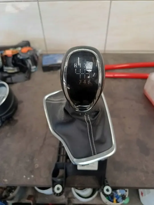 Opel Insignia B växelspak OEM 55503758 image 2